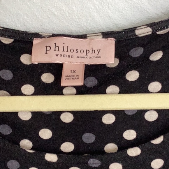 Philosophy Woman 1X soft knit black gray cream polka dot curve hem stretchy top - Picture 3 of 9